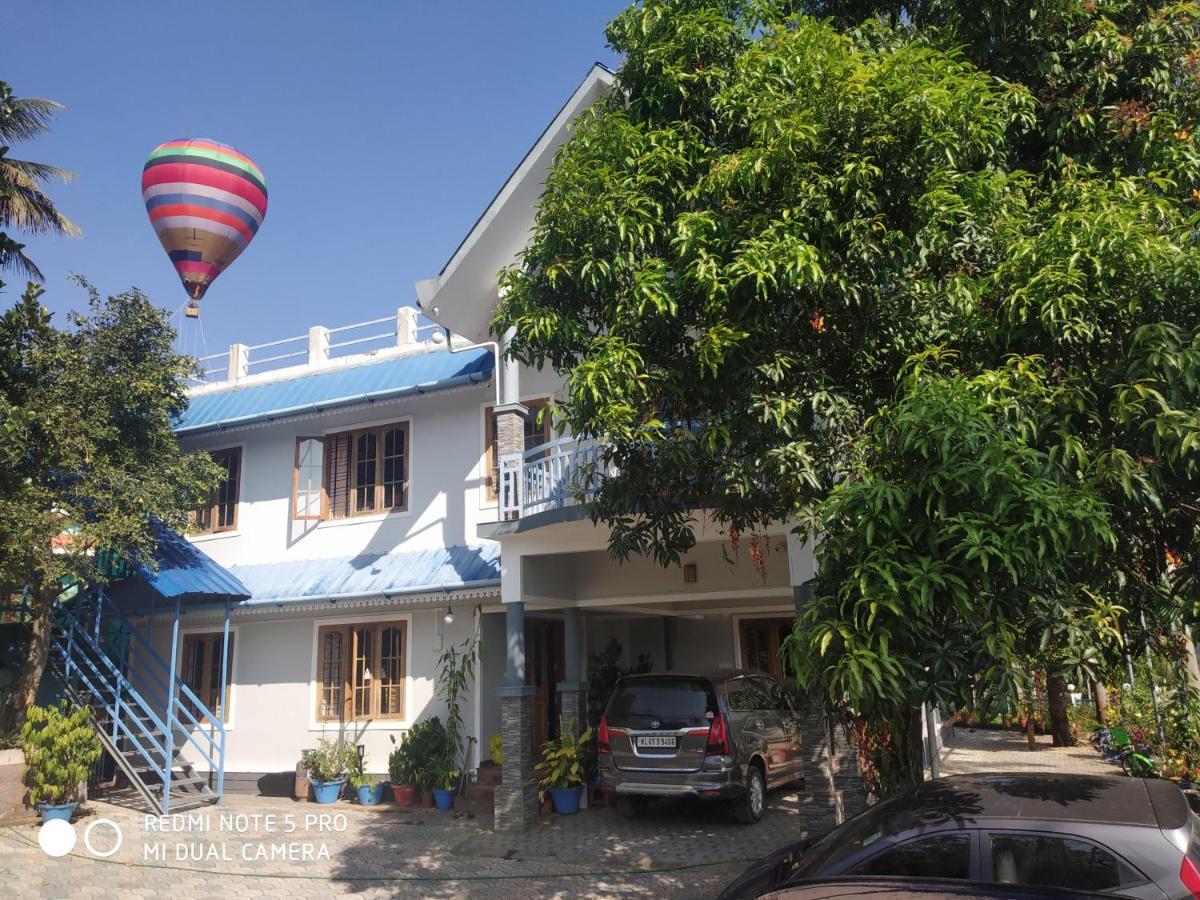 Munnar Blue Mist住宿加早餐旅馆 外观 照片